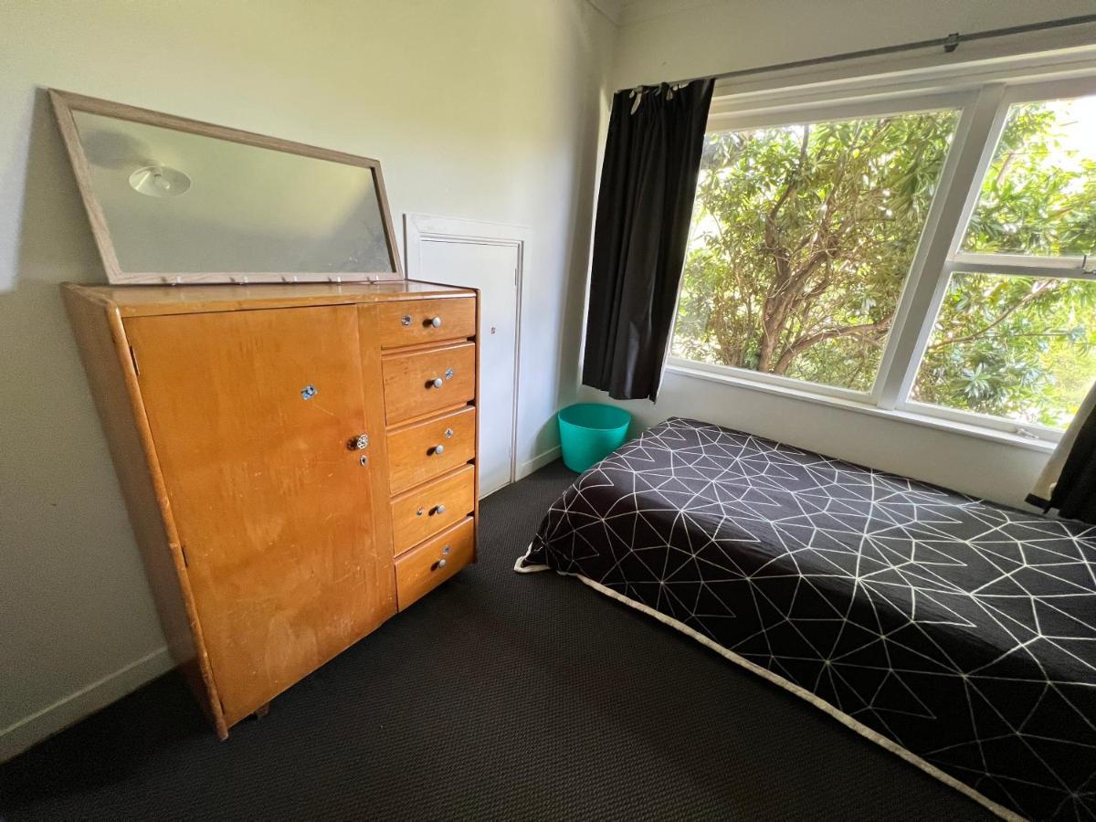 Single Room #1 Or #3 - Homestay Family Home - No Breakfast Hamilton Eksteriør bilde